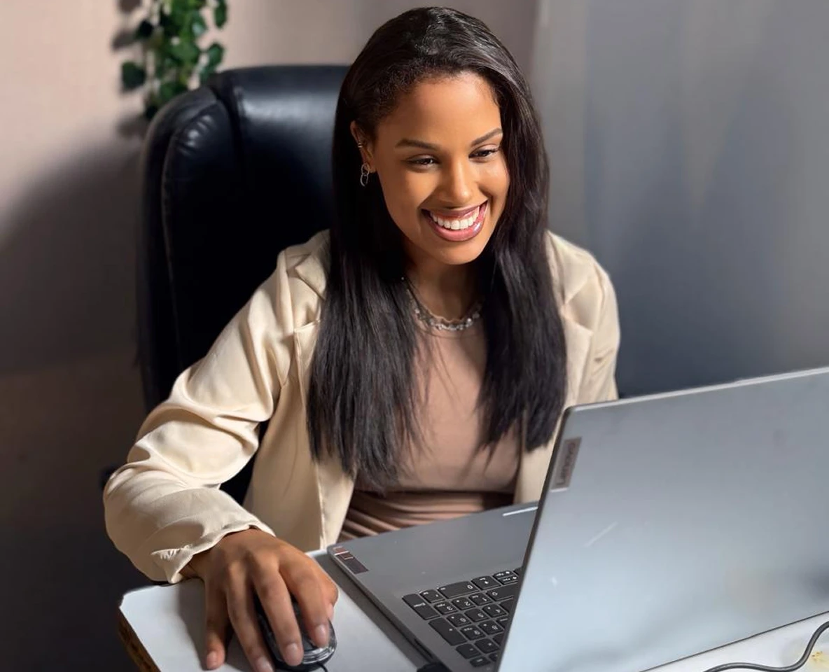 S-Consultório - Psi Dara Aparecida - Site google - D,N,T,C - foto 01